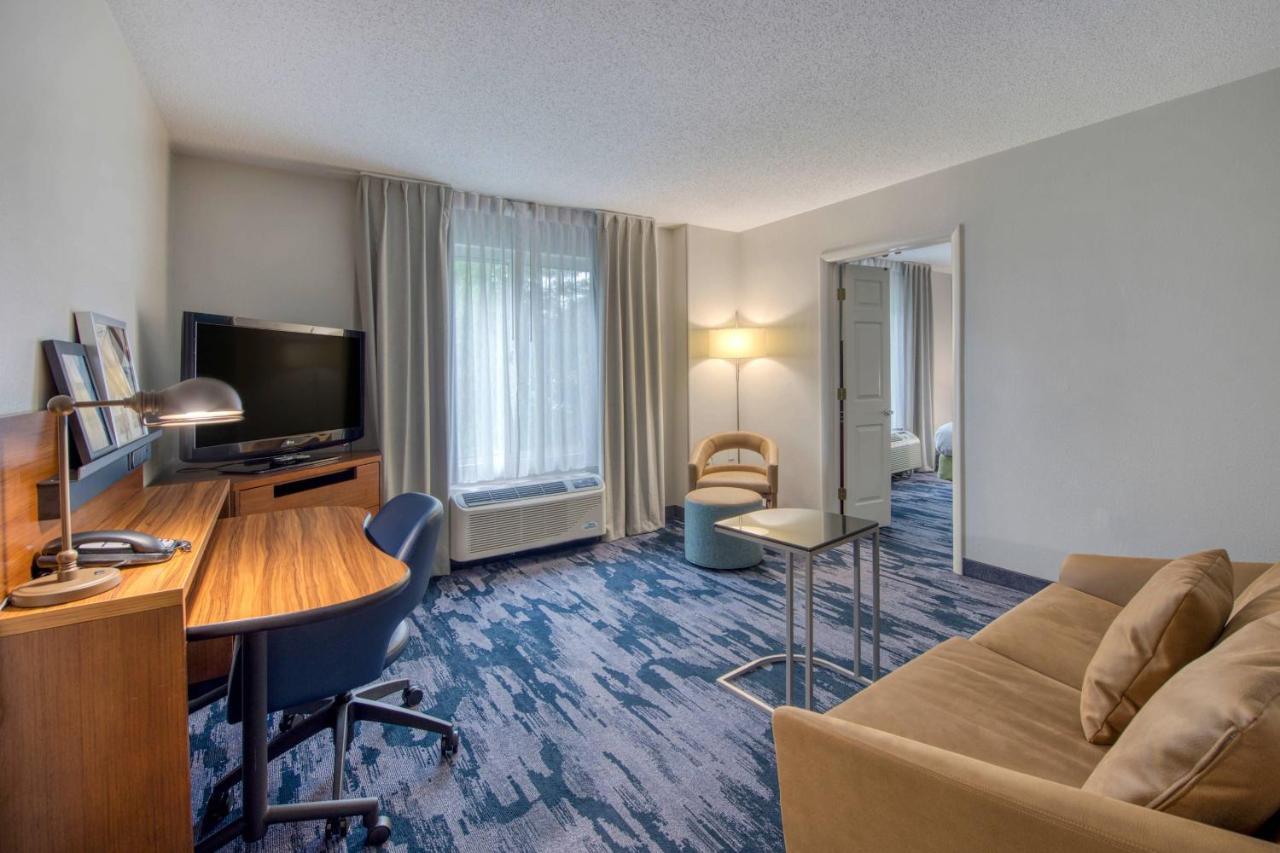 Fairfield Inn & Suites Raleigh Crabtree Valley Esterno foto